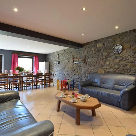 Spacious Holiday Near Bastogne *