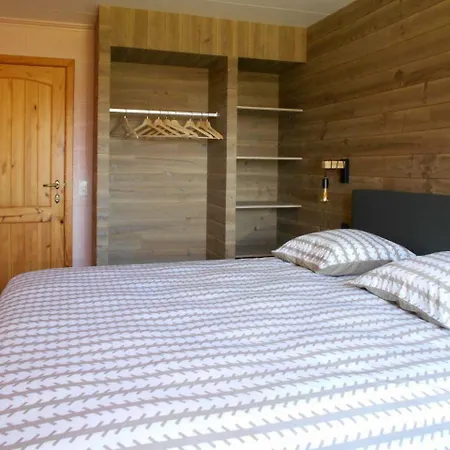 Spacious Holiday Near Bastogne * Mande Saint-Étienne